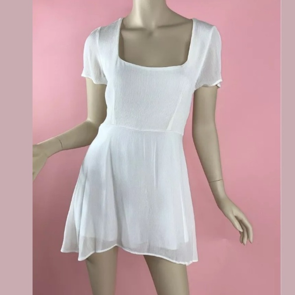 Hazel Square Neck Mini Skater Dress Solid White